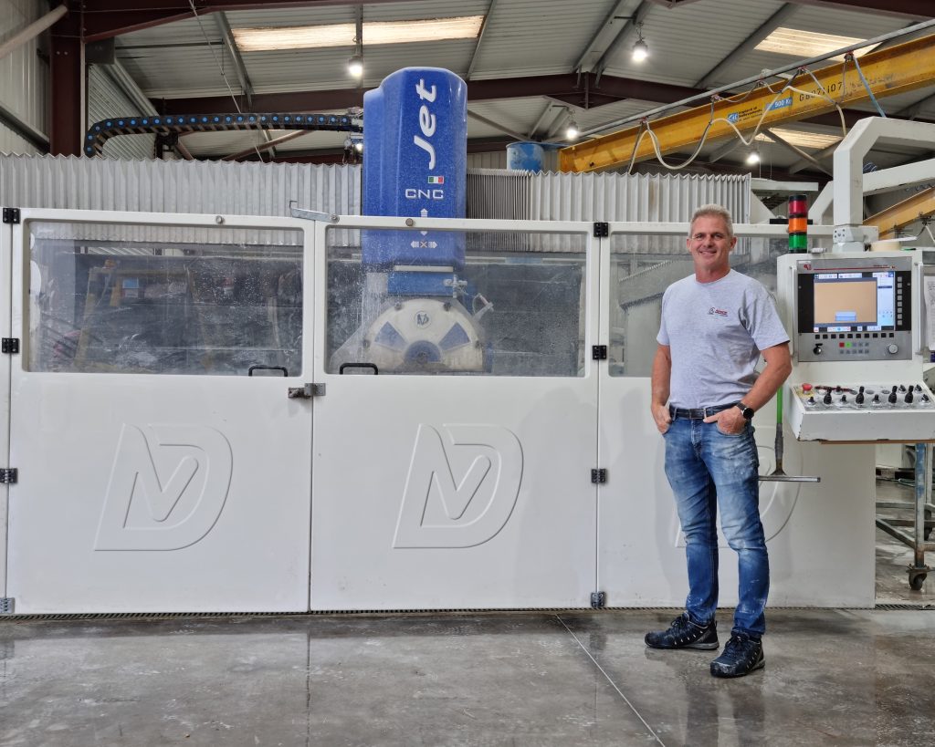 Amaris Granite & Quartz director Chris Jackson with his Donatoni Jet625 provided by Stone Automation